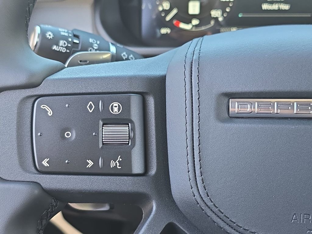 New 2026 Carpathian Grey LAND ROVER V8 image 17