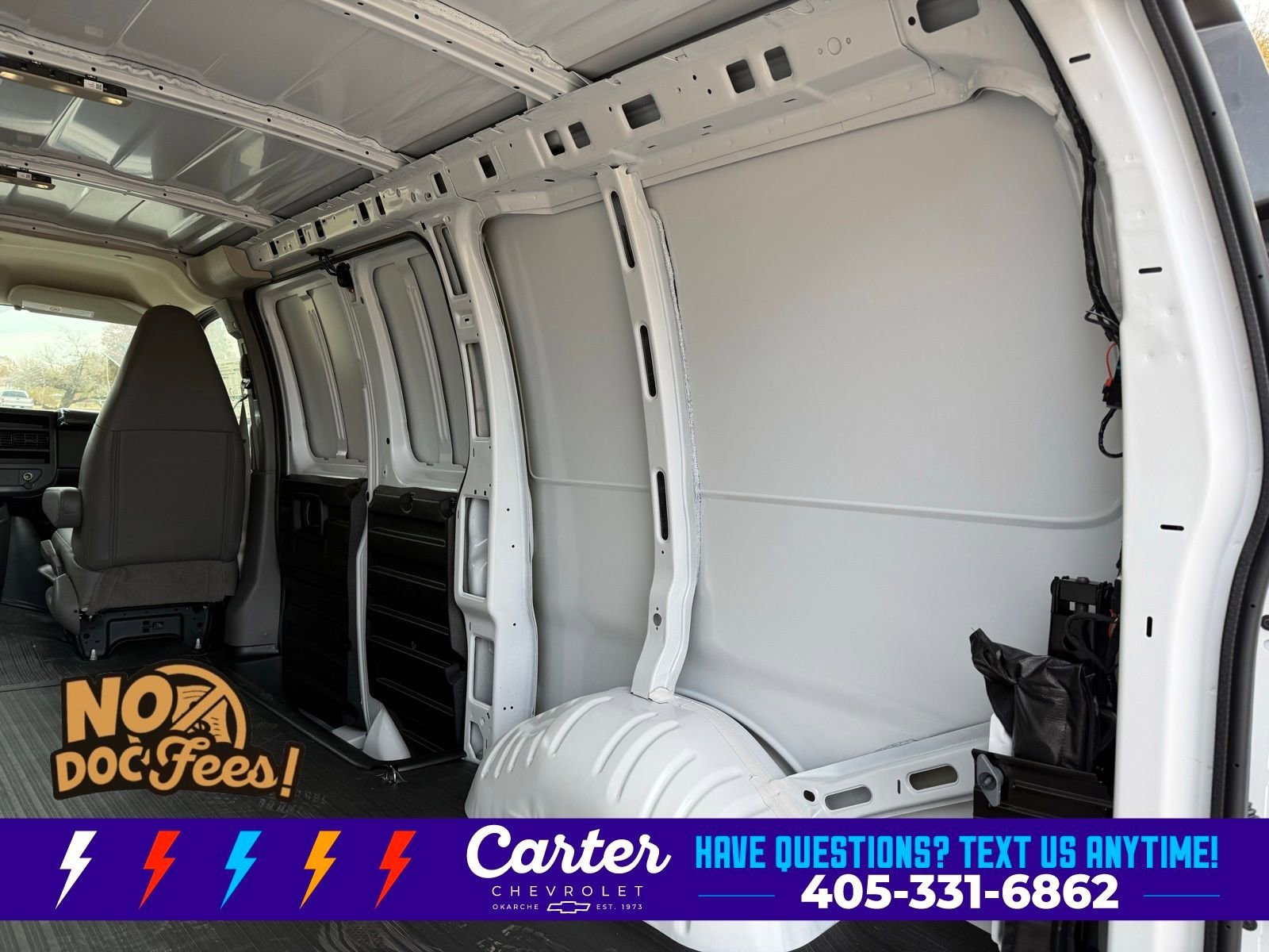 2025 Chevrolet Express Cargo Work Van - Photo 30