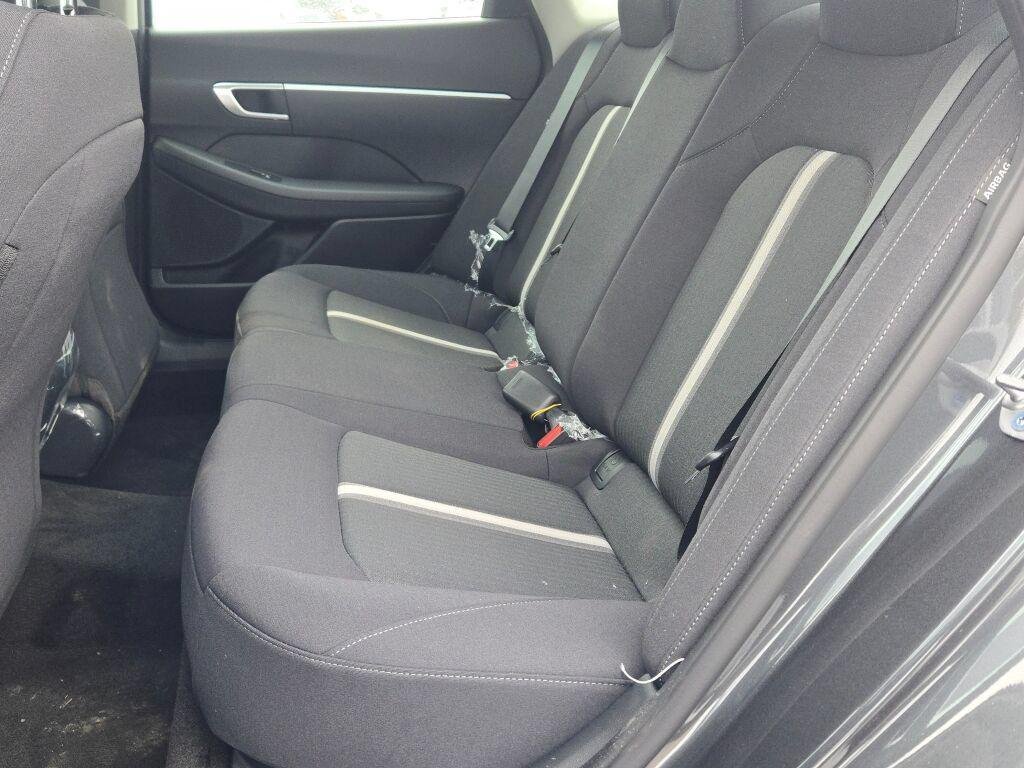 New 2026 Gray Hyundai SE image 17