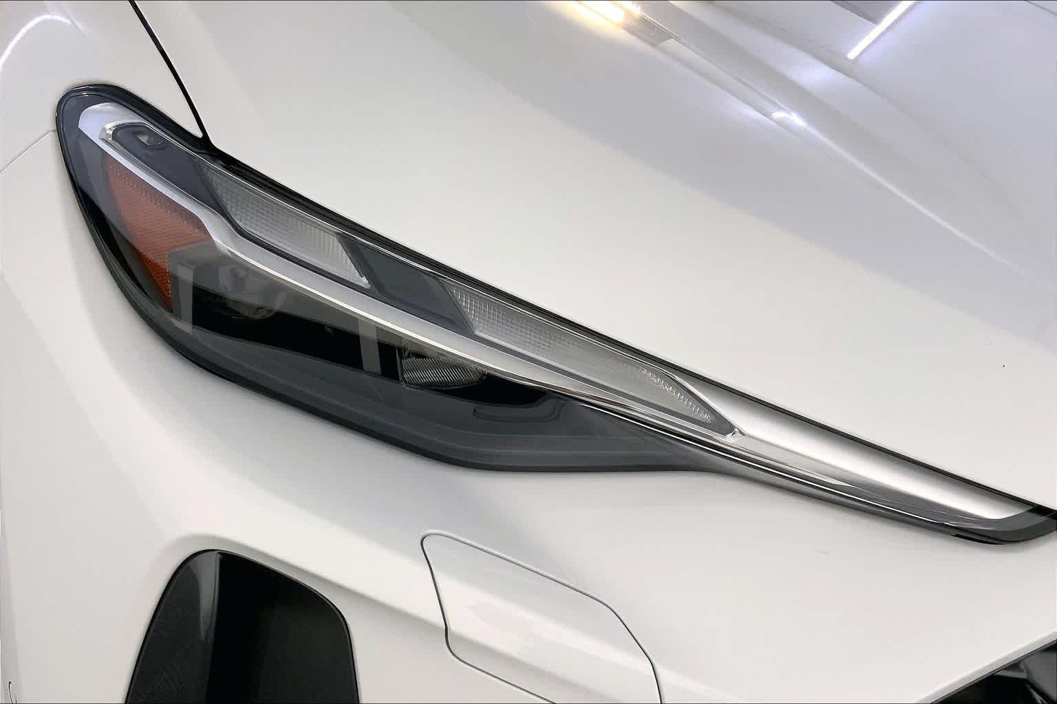 Used 2025 Glacier White Metallic Audi Premium image 27