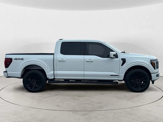 Certified Used 2024  Ford Lariat image 4