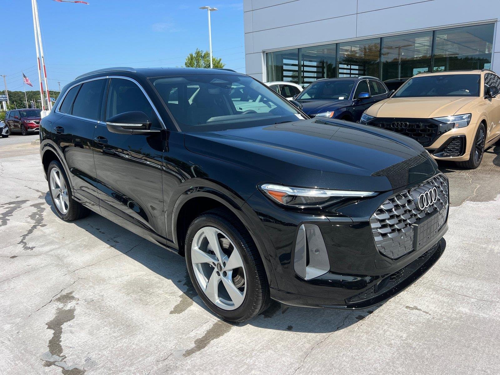 Used 2025 Mythos Black Metallic Audi Premium Plus image 3
