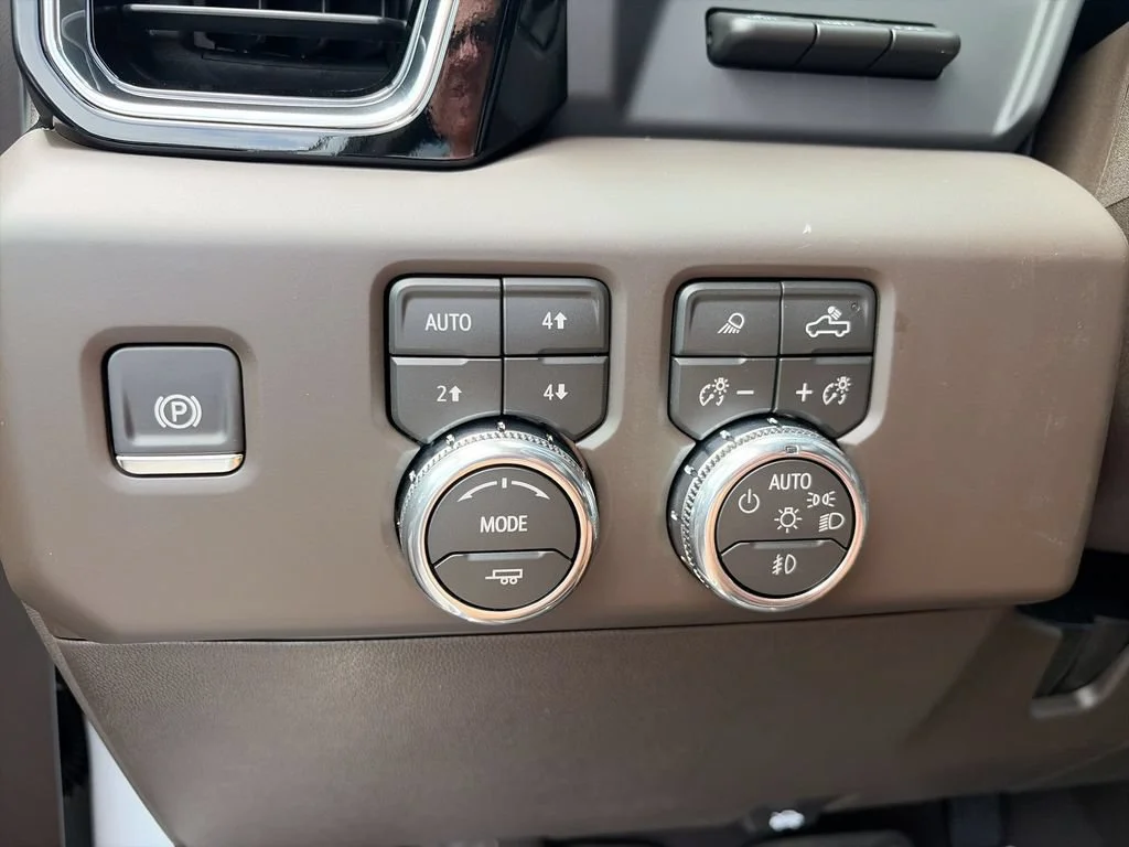 New 2026 Glacier White Tricoat GMC Denali image 23