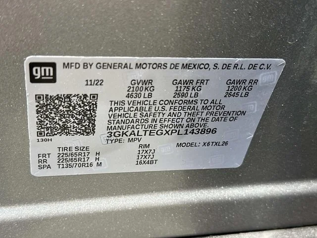 Used 2023 Silver GMC SLE image 17