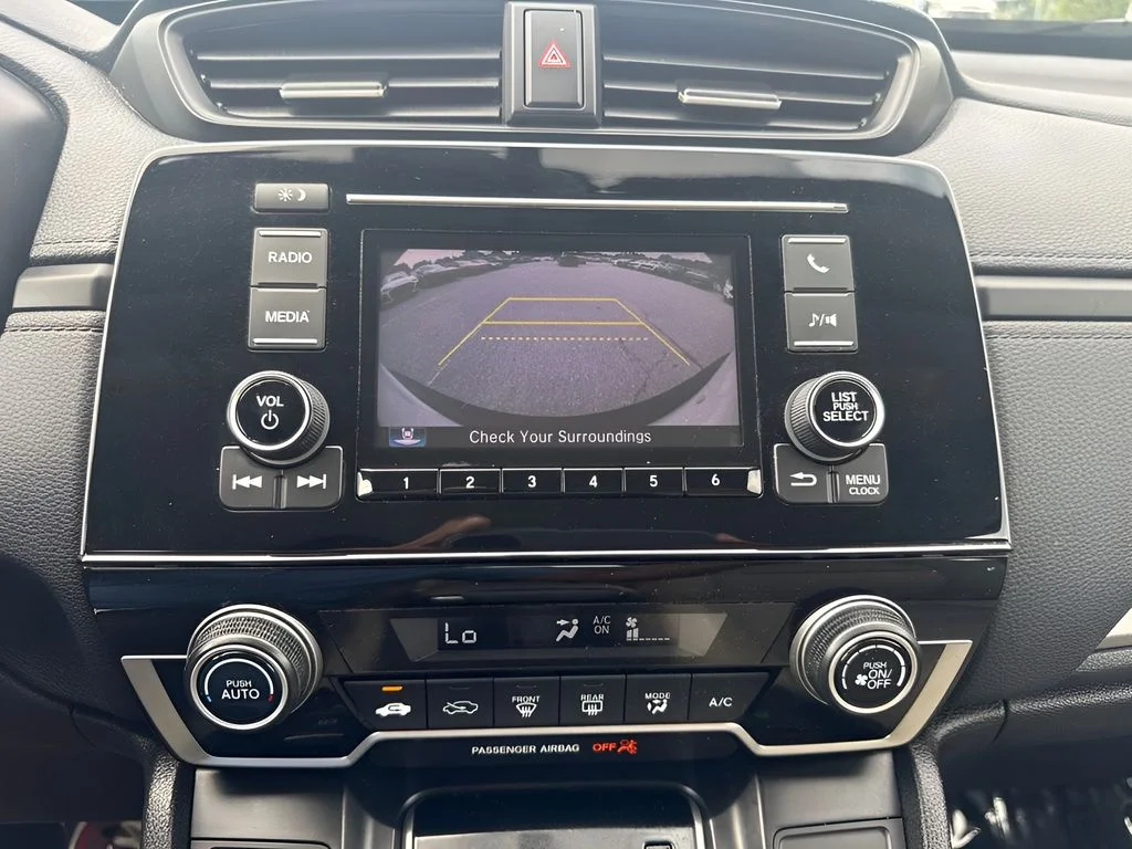 Used 2018  Honda LX image 11