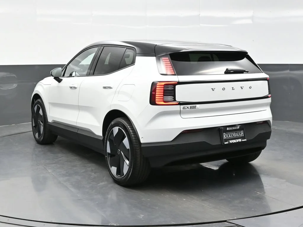 New 2026 Crystal White Volvo Twin Motor Performance Ultra image 5