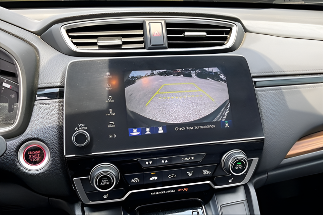 Used 2020  Honda Touring image 13