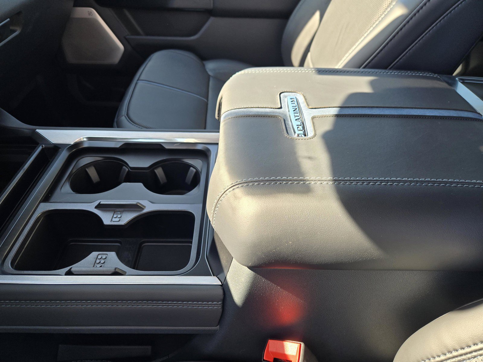 New 2026 Glacier Gray Metallic Tri-Coat Ford F-250® Platinum® image 13