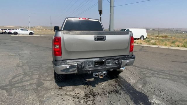 Used 2013 GRAYSTONE METALLIC Chevrolet LTZ image 7