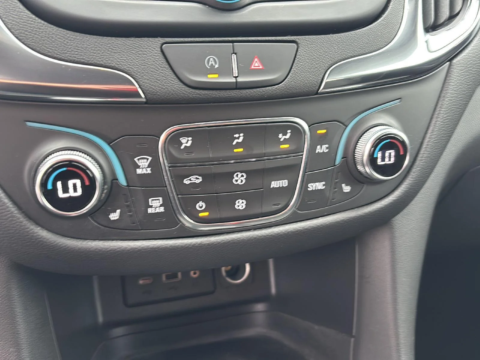 Used 2024 Sterling Gray Metallic Chevrolet LT image 26