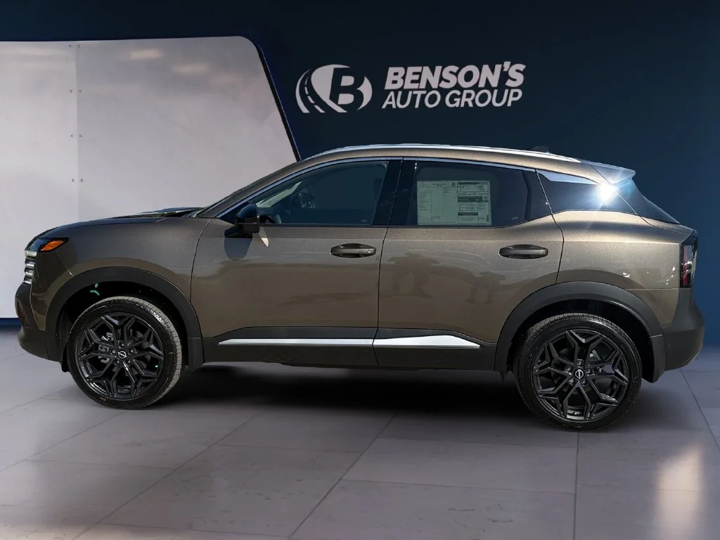 New 2027 Brown Nissan SR image 2