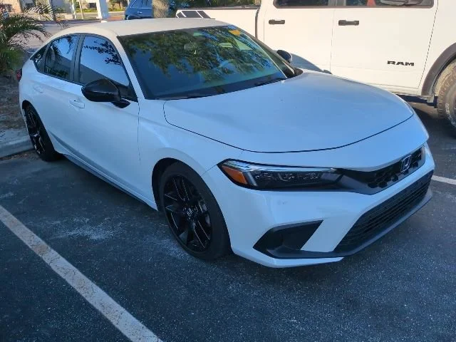 2024 Honda Civic Sport CVT's photo