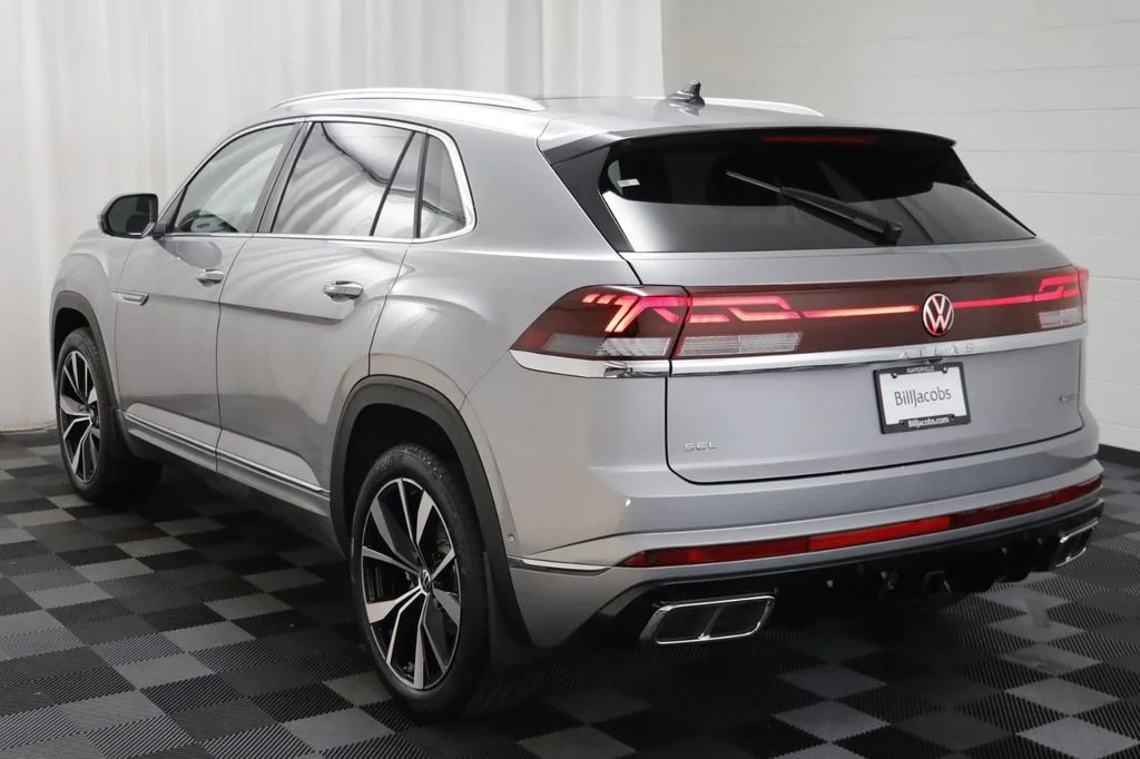 2026 Volkswagen Atlas Cross Sport SEL Premium R-LINE - Photo 16