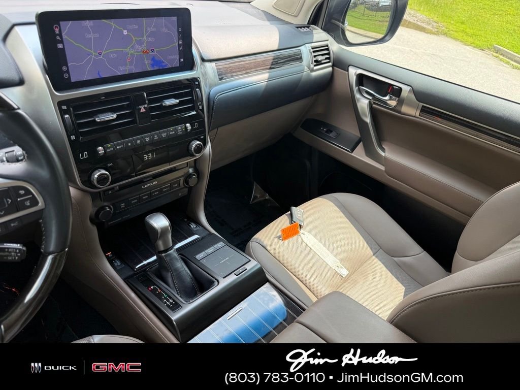 Used 2022 Silver Lexus 460 image 33