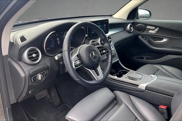 Used 2022 Gray Mercedes-Benz GLC 300 image 12