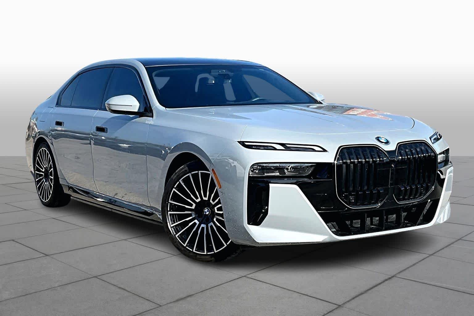 Used 2025 BMW i7 60 with VIN WBY53EJ09SCT31376 for sale in Houston, TX