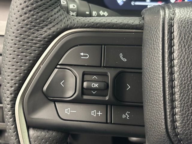 2025 Toyota Tacoma TRD Sport - Photo 19