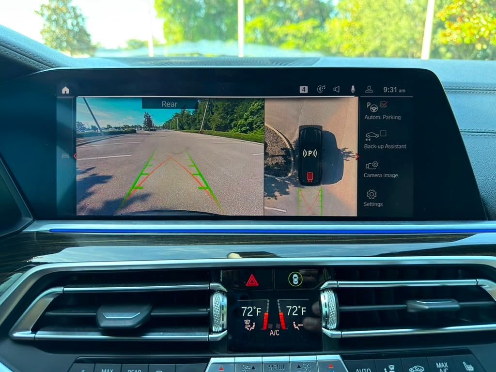 Used 2020 Black BMW xDrive40i image 18