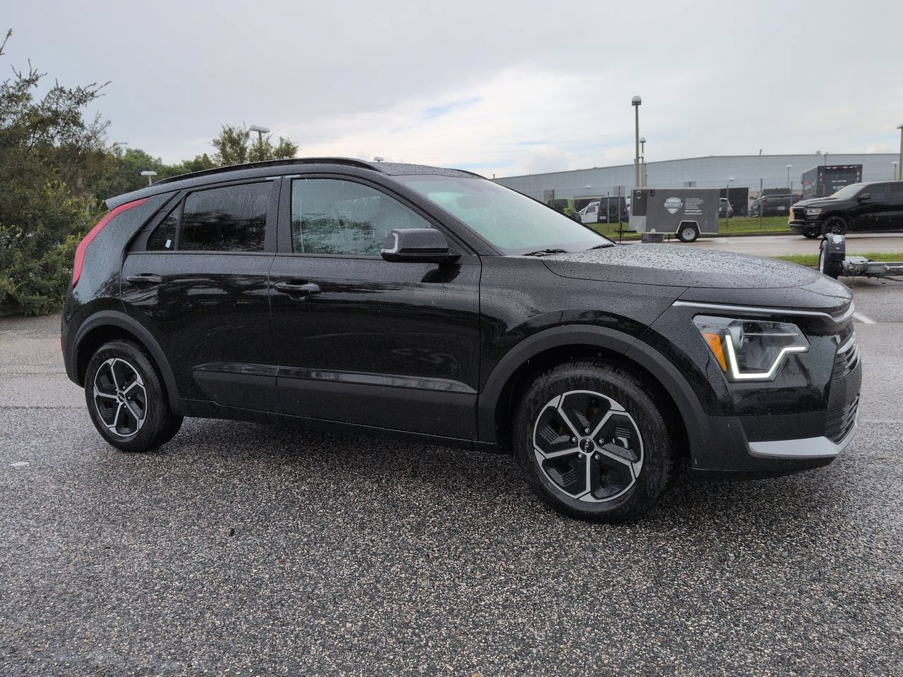 New 2026 Aurora Black Pearl Kia EX image 2