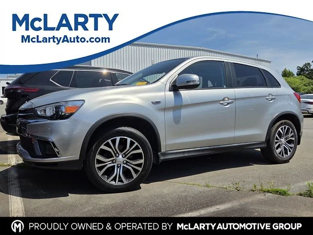 2018 Mitsubishi Outlander Sport 2.4 SE AWC CVT's photo