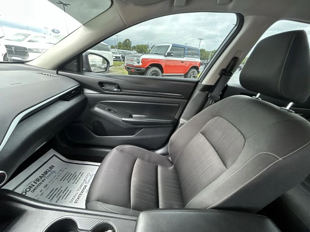 Used 2023 Gray Nissan 2.5 S image 13