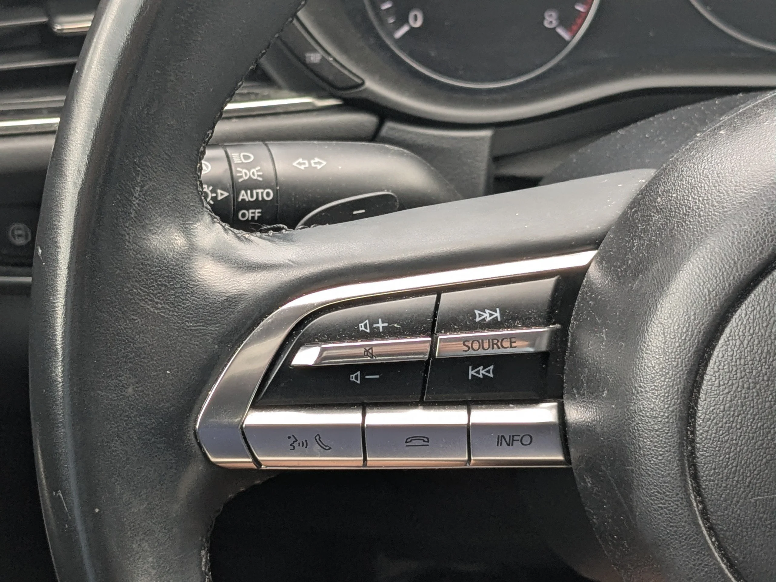 Used 2020 Soul Red Crystal Metallic Mazda Premium Package image 20