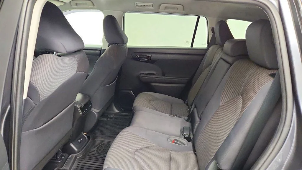 Used 2021 Magnetic Gray Metallic Toyota LE AWD image 20