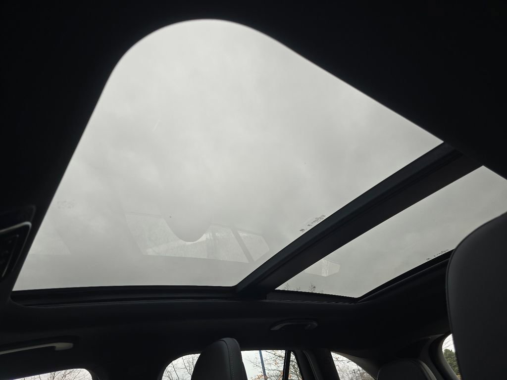 2025 Mercedes-Benz GLC AMG GLC63 S - Photo 40