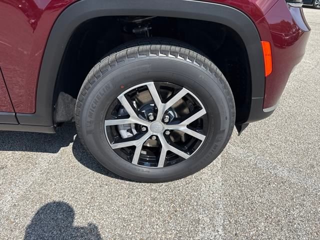 New 2025 Velvet Red Pearl-Coat Exterior Paint Jeep Limited image 10