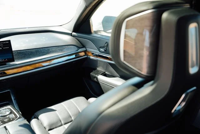 2024 BMW 7 Series 740i - Photo 6
