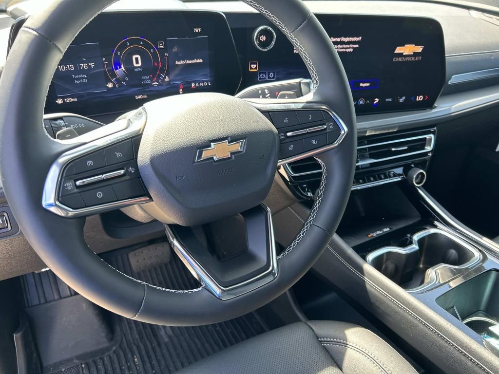 New 2026 Mosaic Black Metallic Chevrolet LT image 12