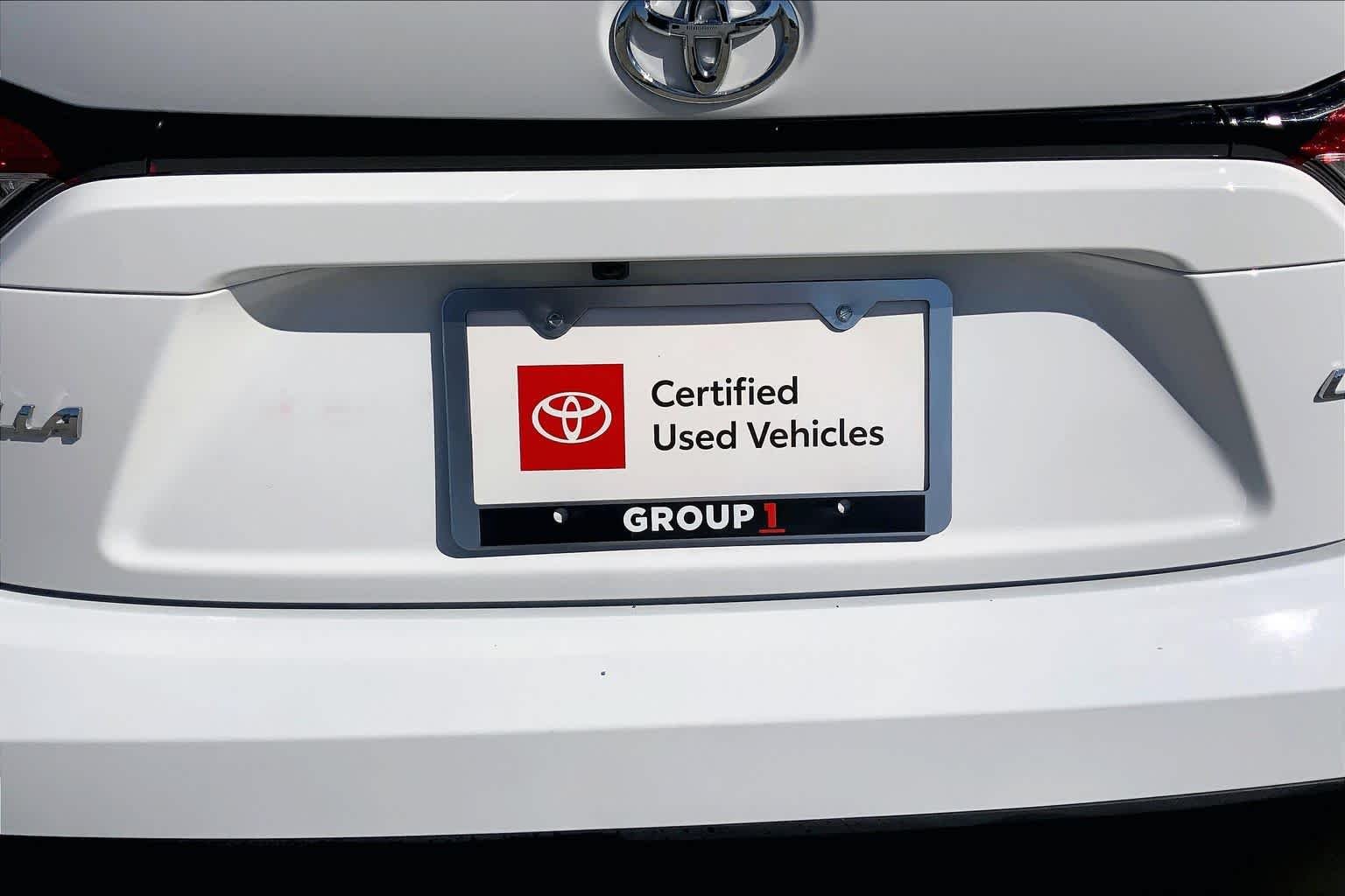 Used 2026 Ice Cap Toyota LE image 10