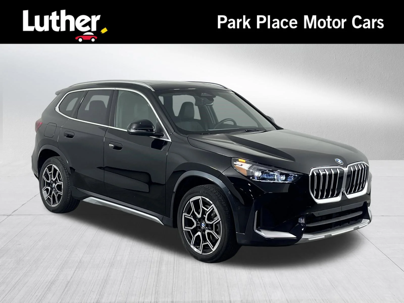 2025 BMW X1 xDrive28i's photo