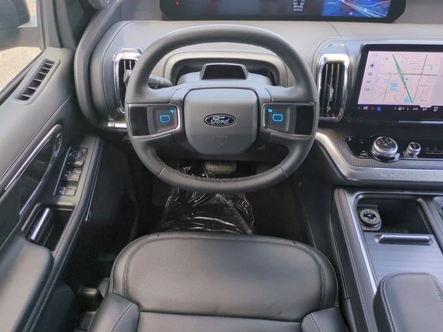 New 2026 Marsh Gray Ford Platinum® image 16