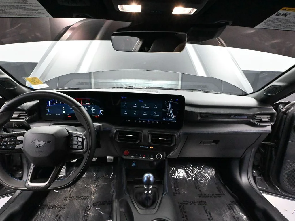2024 Ford Mustang Dark Horse - Photo 27