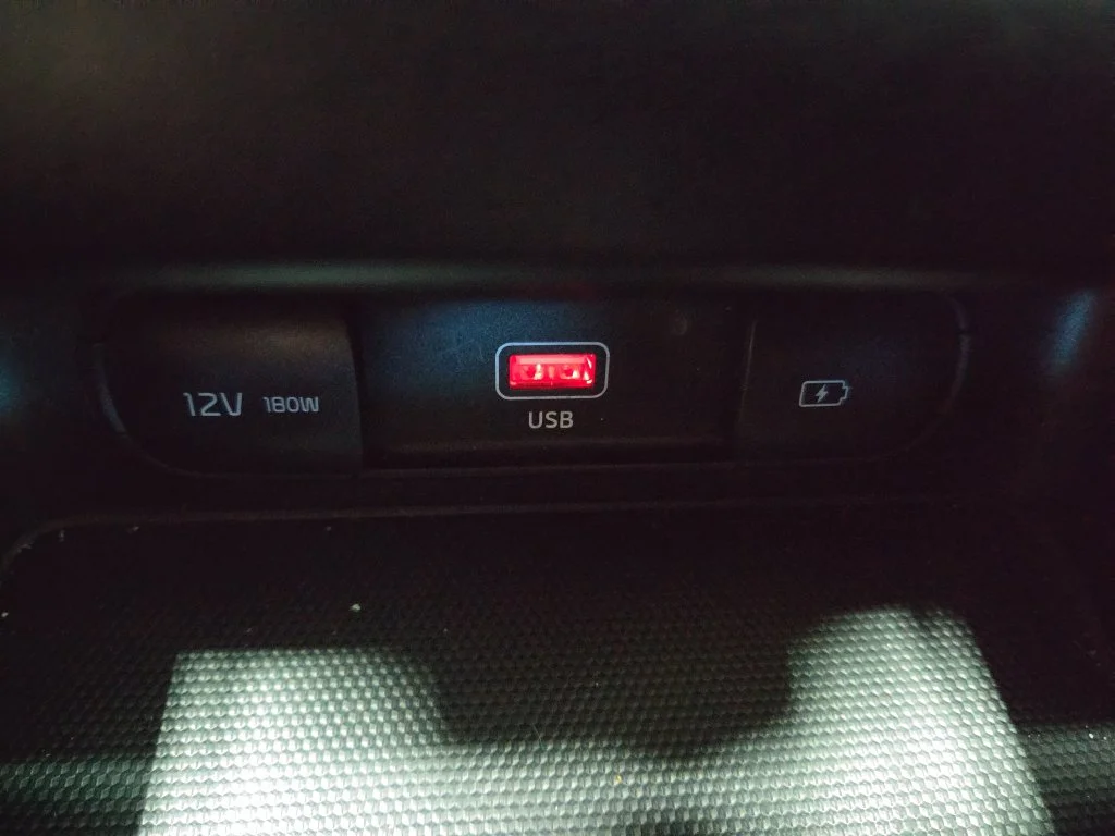 Used 2023 Red Kia GT image 38