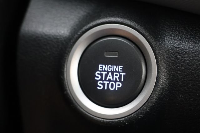 Used 2020 Orange Hyundai SEL image 17