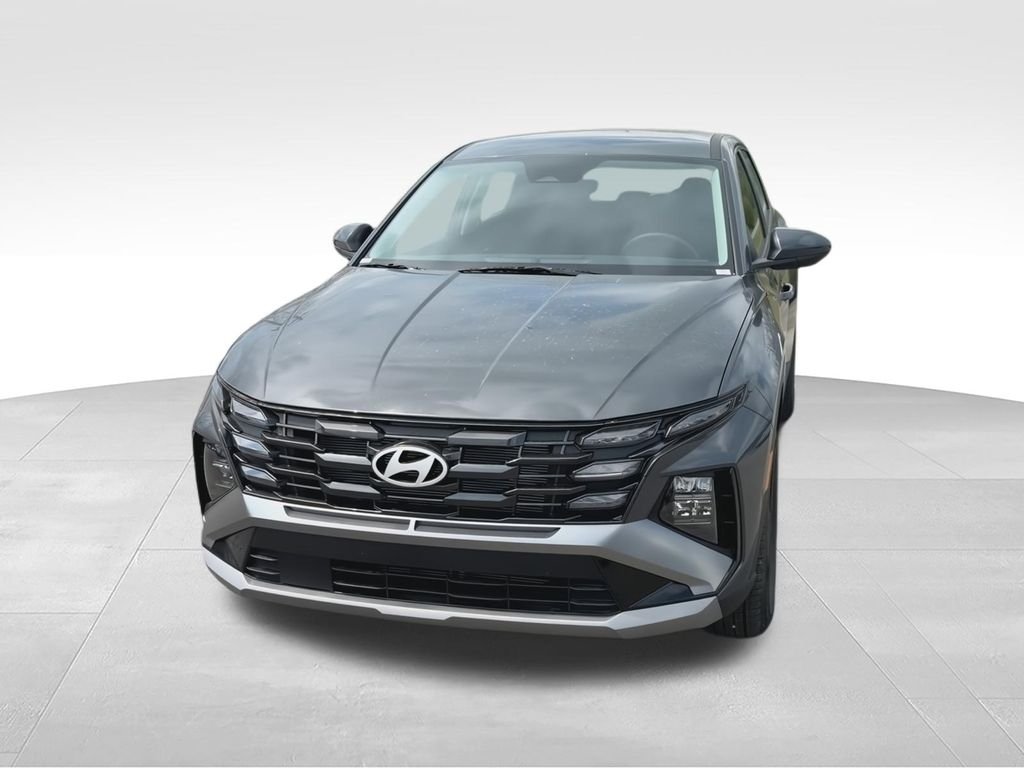 New 2026 Gray Hyundai SE AWD image 3