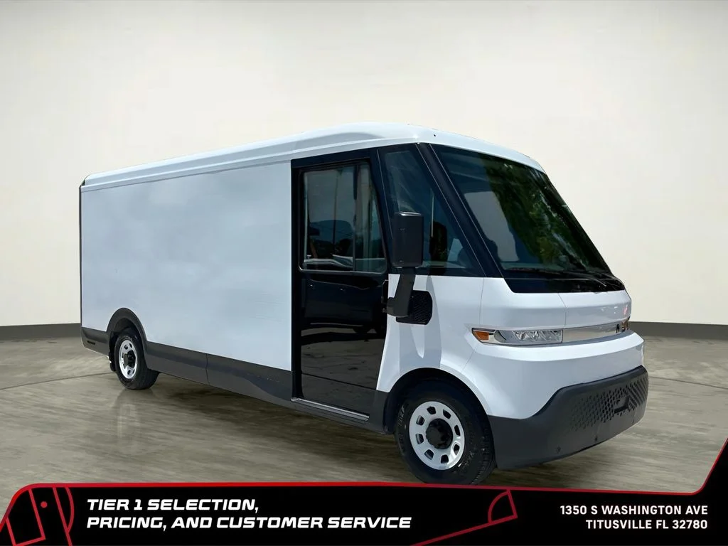 Used 2024 White BrightDrop Base image 14