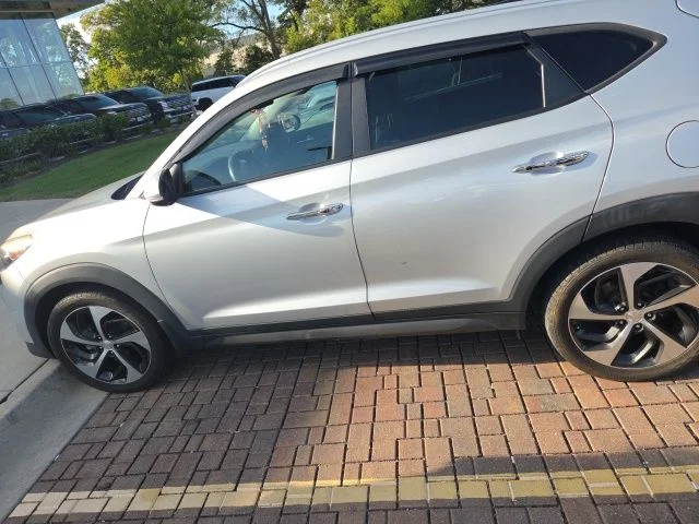 Used 2016 Silver Hyundai Limited image 1