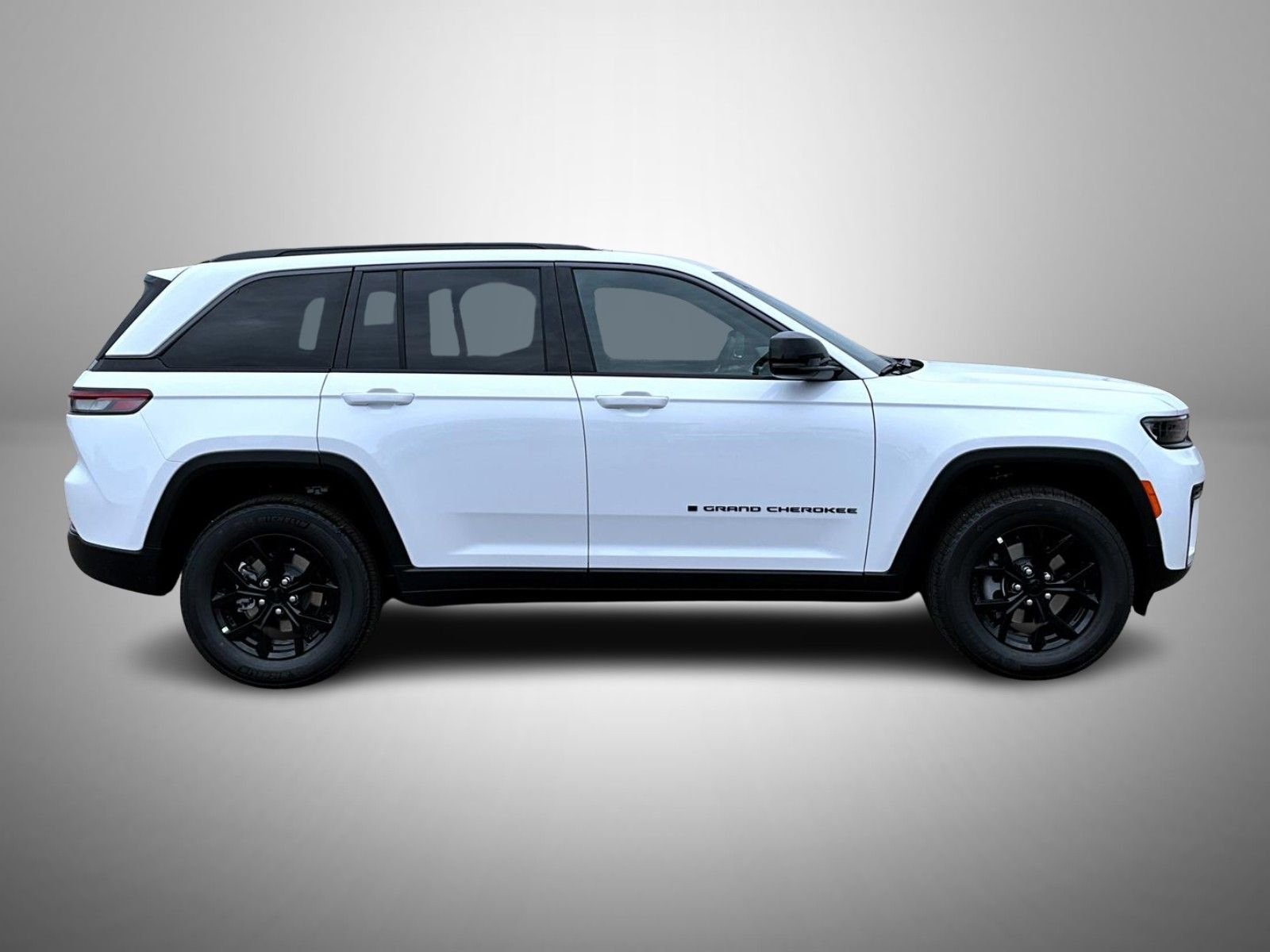 New 2026 Bright White Clear-Coat Exterior Paint Jeep Altitude image 4