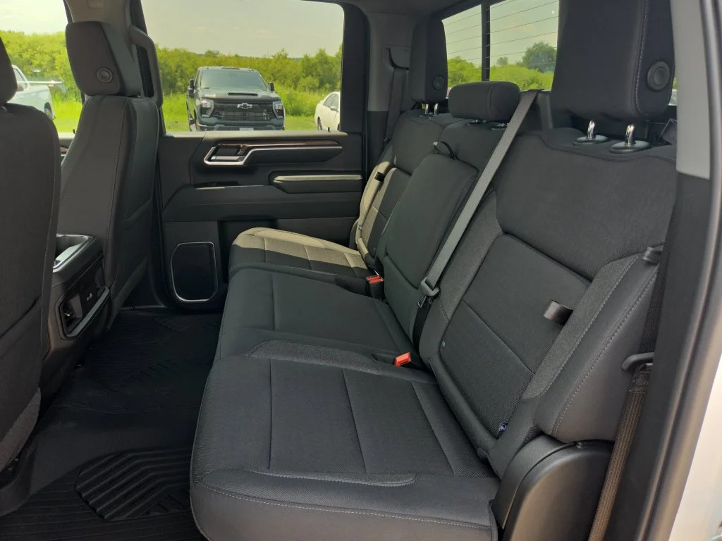 New 2026 Summit White Chevrolet LT image 26