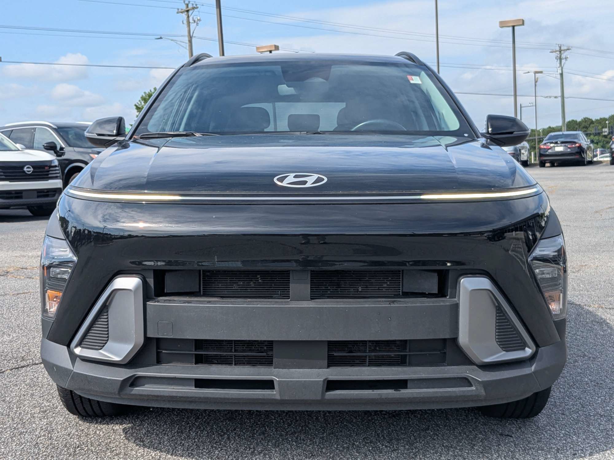 Used 2025 Black Hyundai SEL image 8