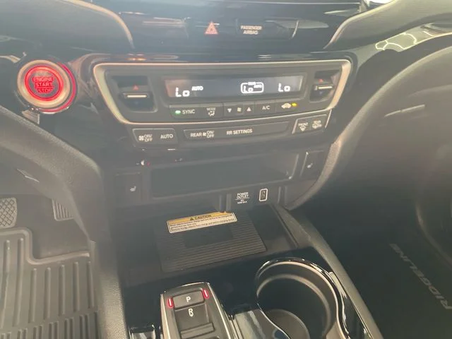 2023 Honda Ridgeline Black Edition - Photo 12