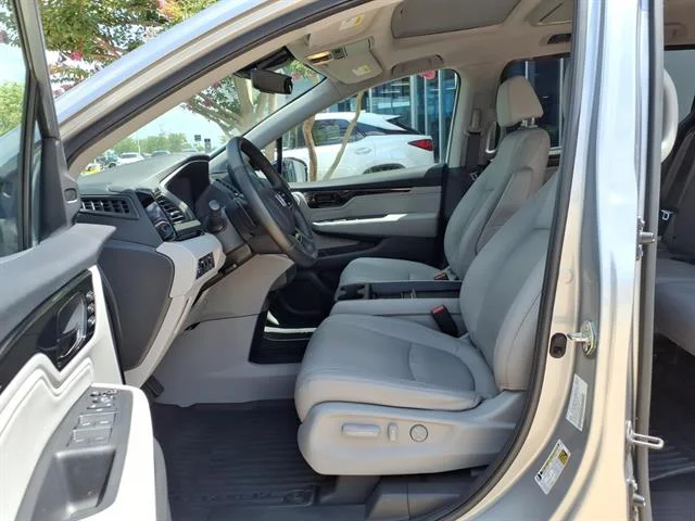 Used 2020  Honda Elite image 12