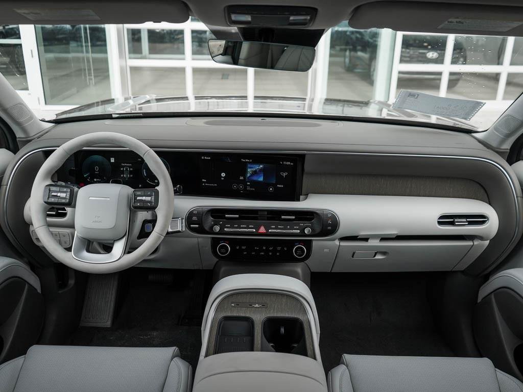 New 2026 Creamy White Pearl Hyundai SEL 7P AWD image 41