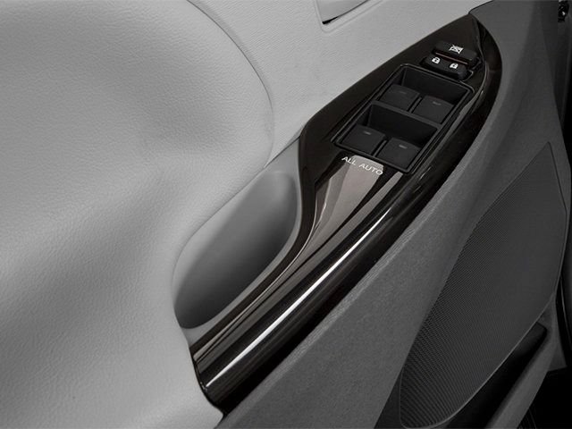 Used 2014 Silver Toyota Limited image 17