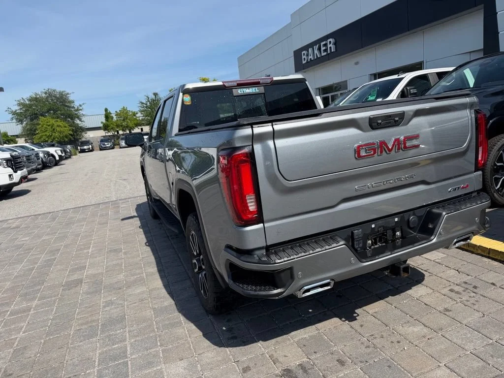 Used 2023 Sterling Metallic GMC AT4 image 7