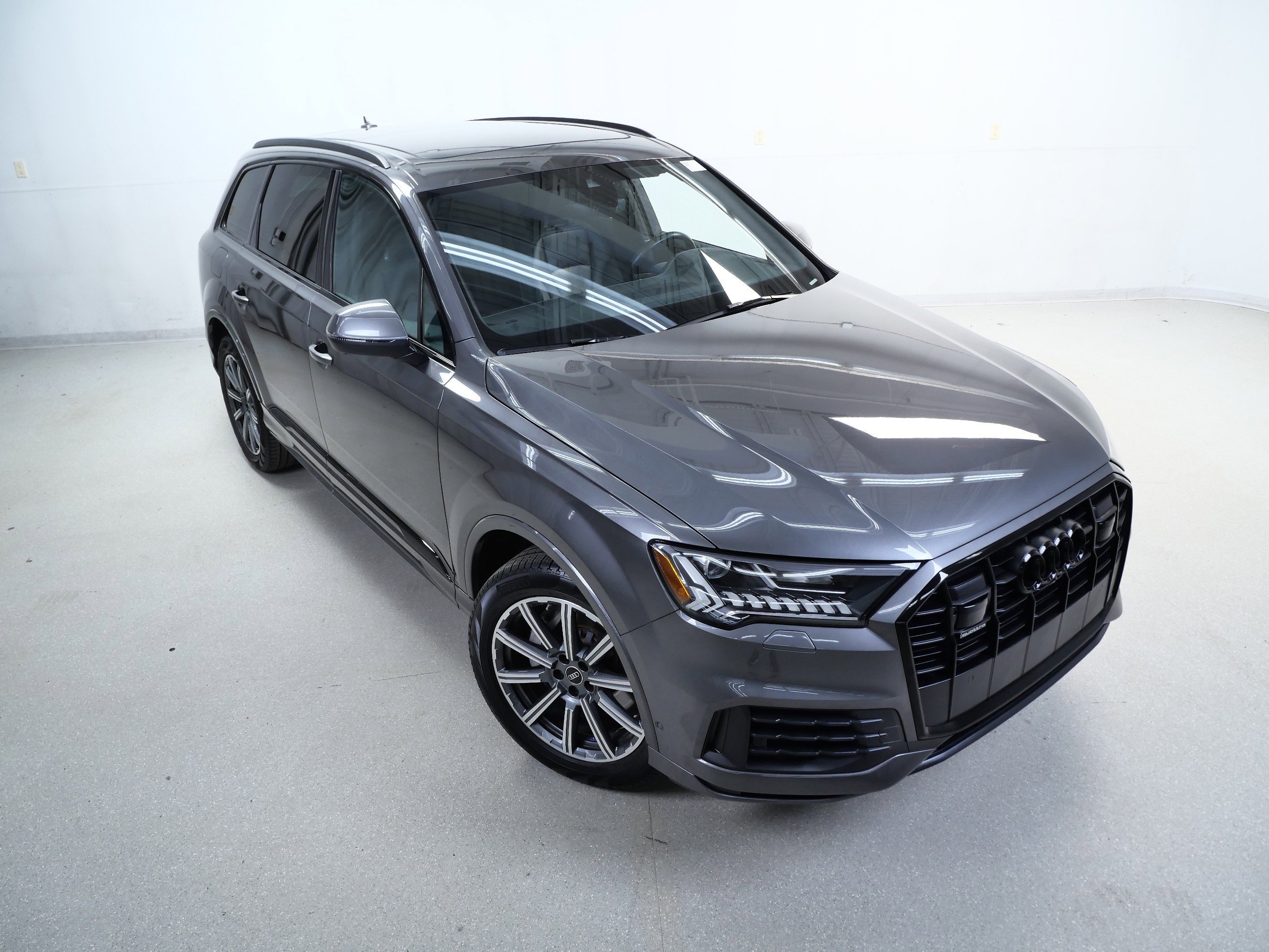 Used 2023 Samurai Gray Metallic Audi Premium Plus image 4