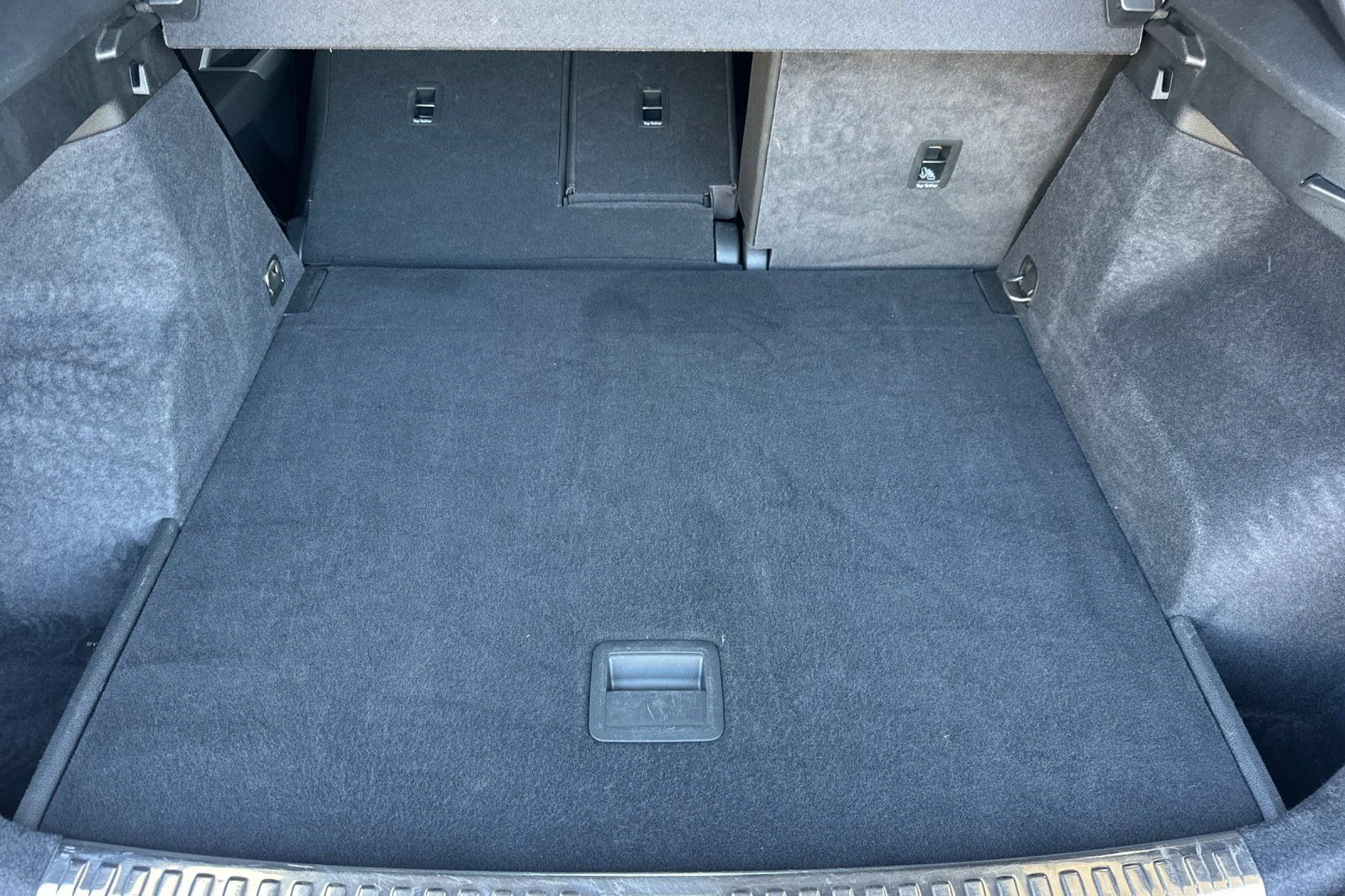 Used 2025  Audi Premium image 16
